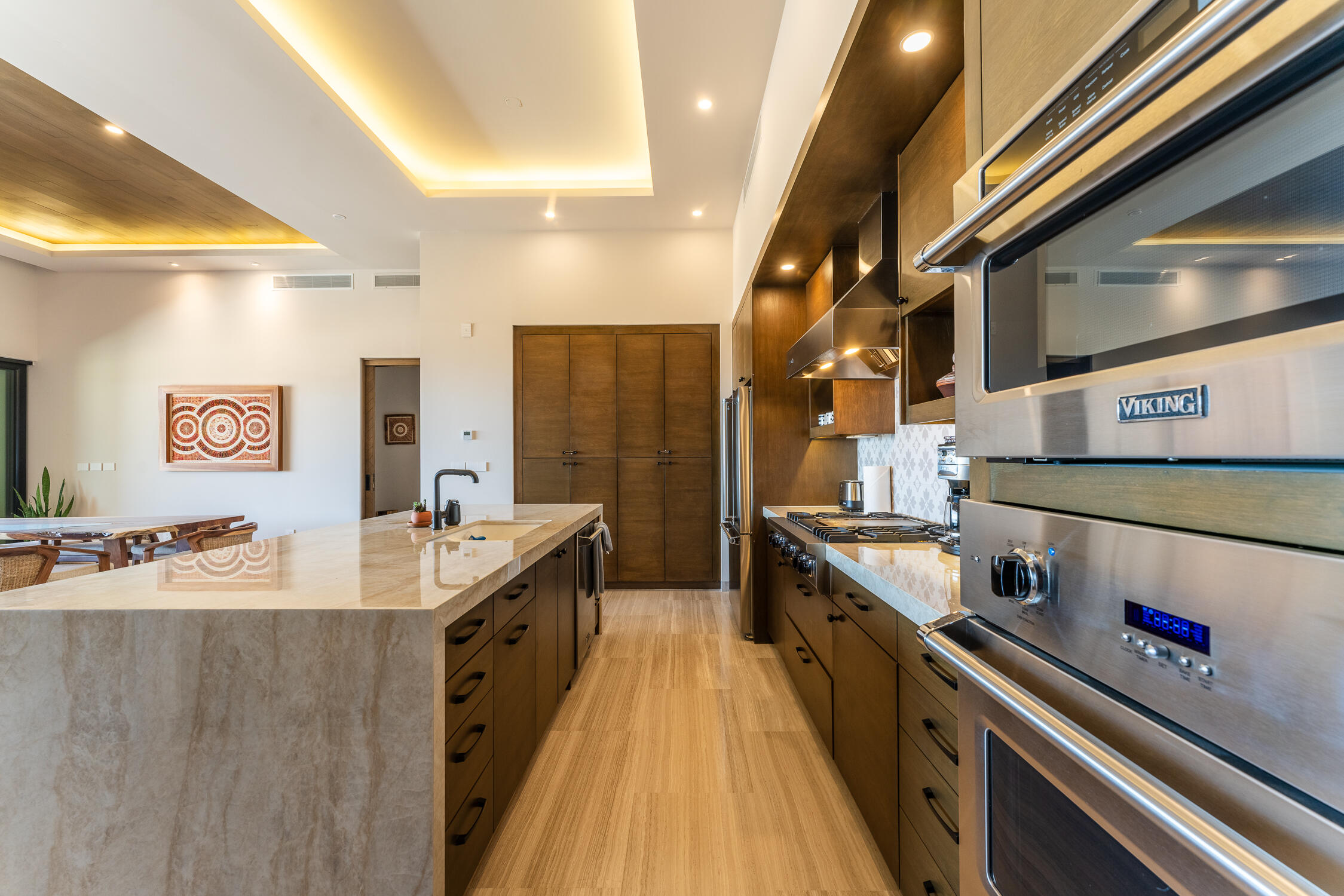 Alvar Luxury 3 BED Ocean View