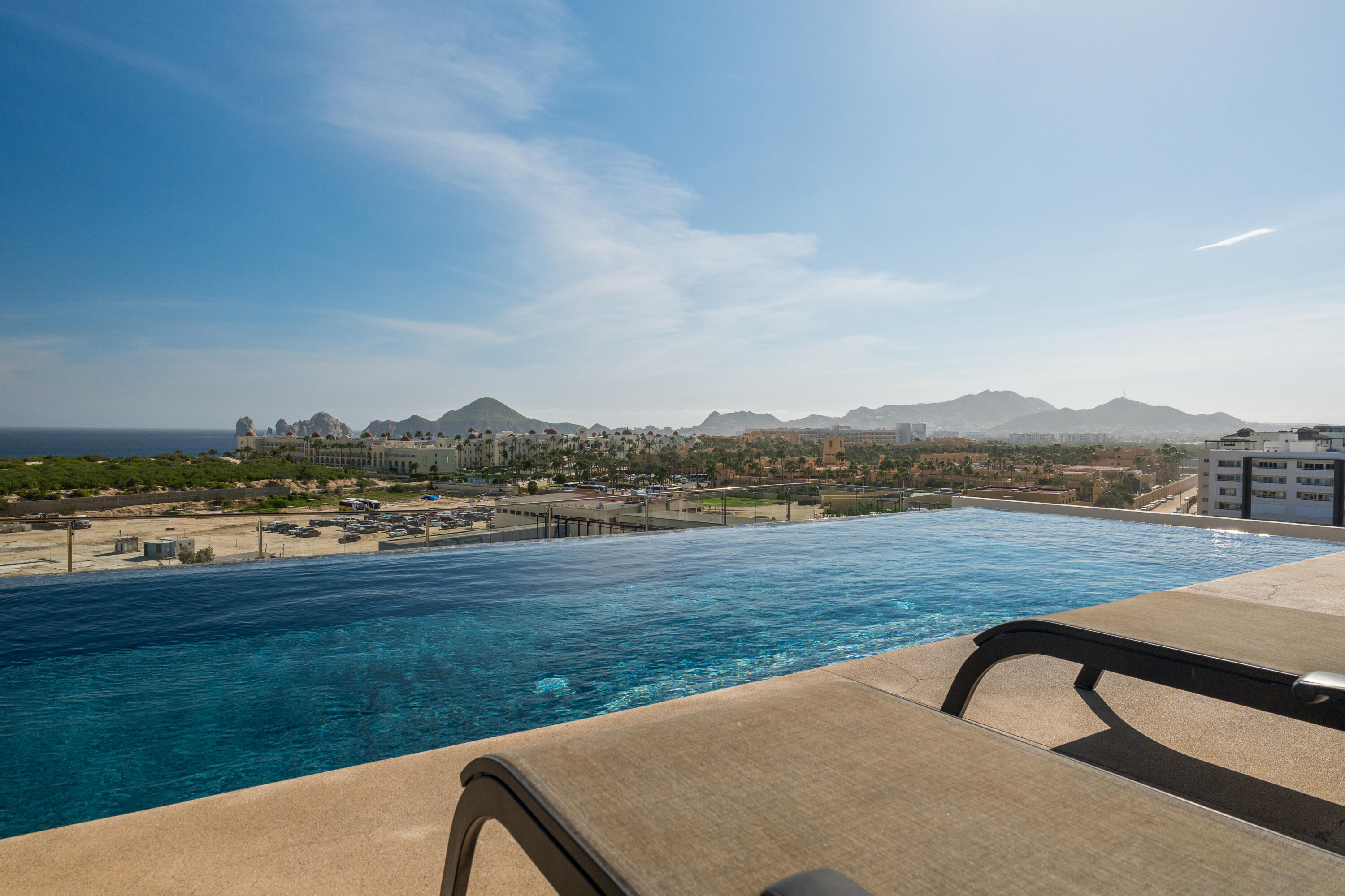 Camino Viejo Condominiums, Walk to Beach 2 Bdm Condo Pool