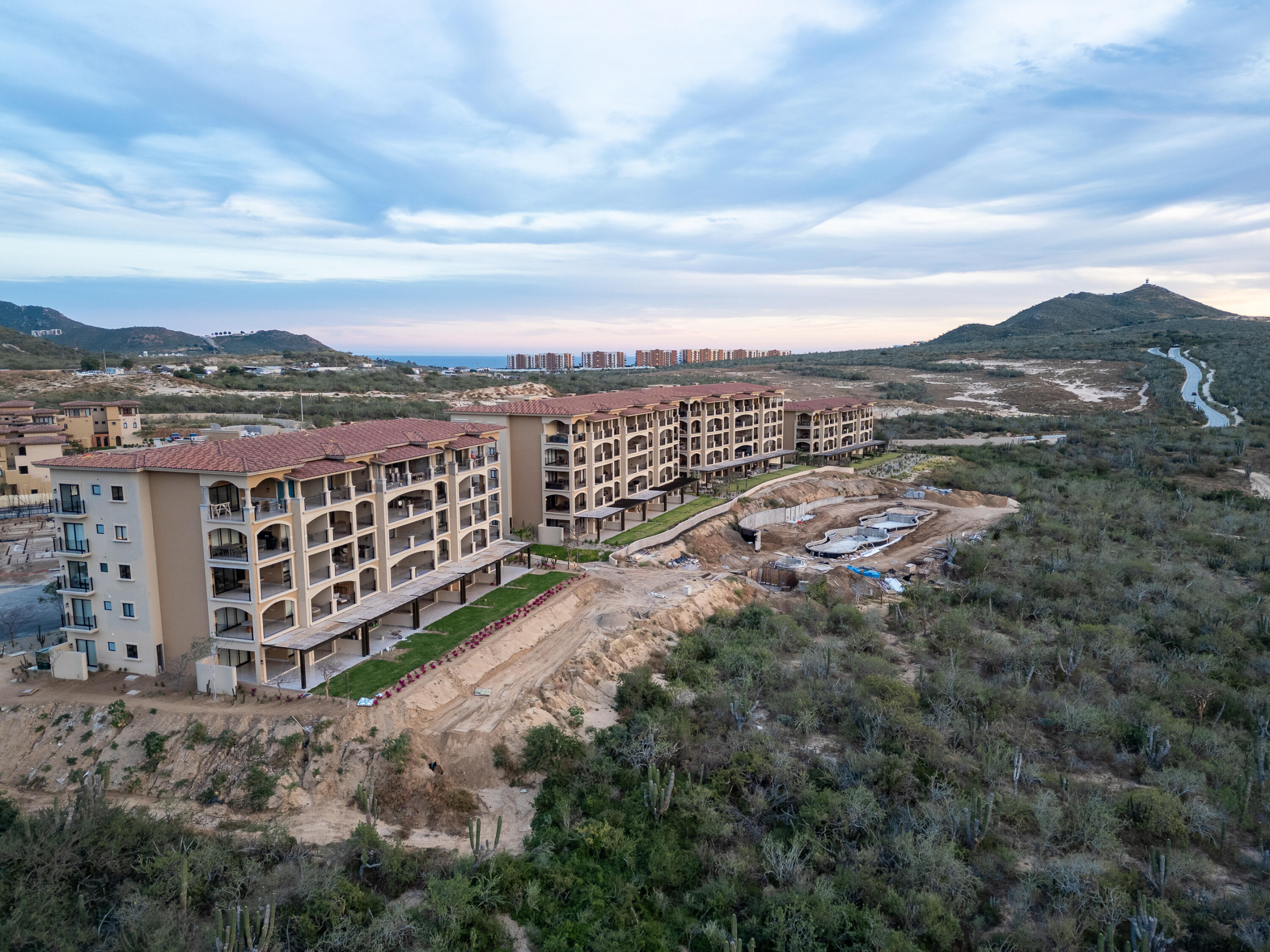 Golf Ocean Sunset View 2 BED