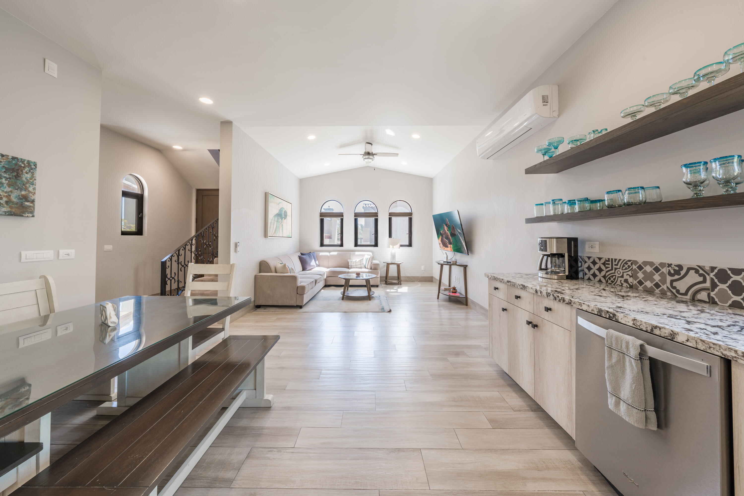 Ocean & Sunset PH w Rooftop