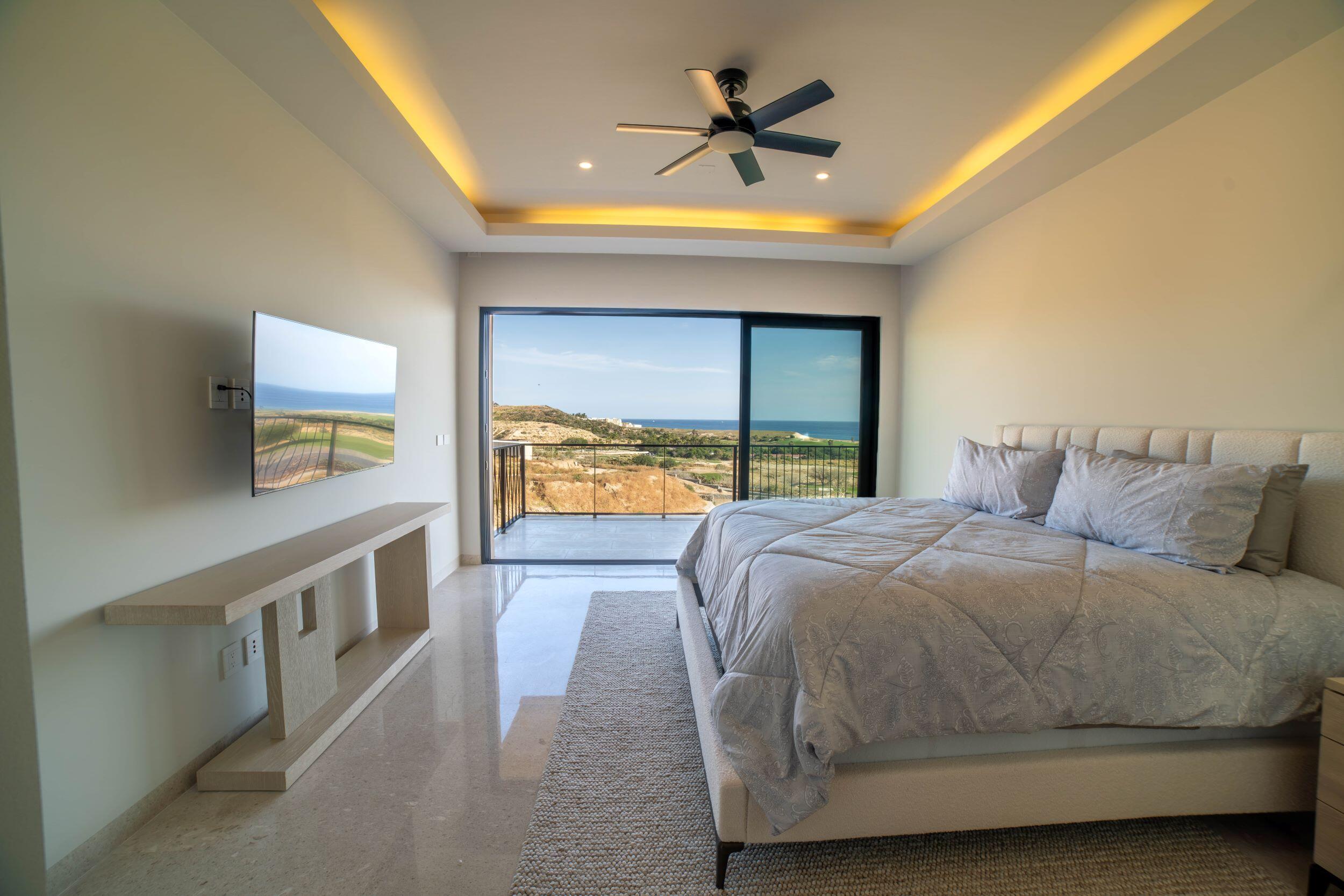 Penthouse Alvar in Quivira Los Cabos, Oceanview Luxury 4 Bdrm Condo