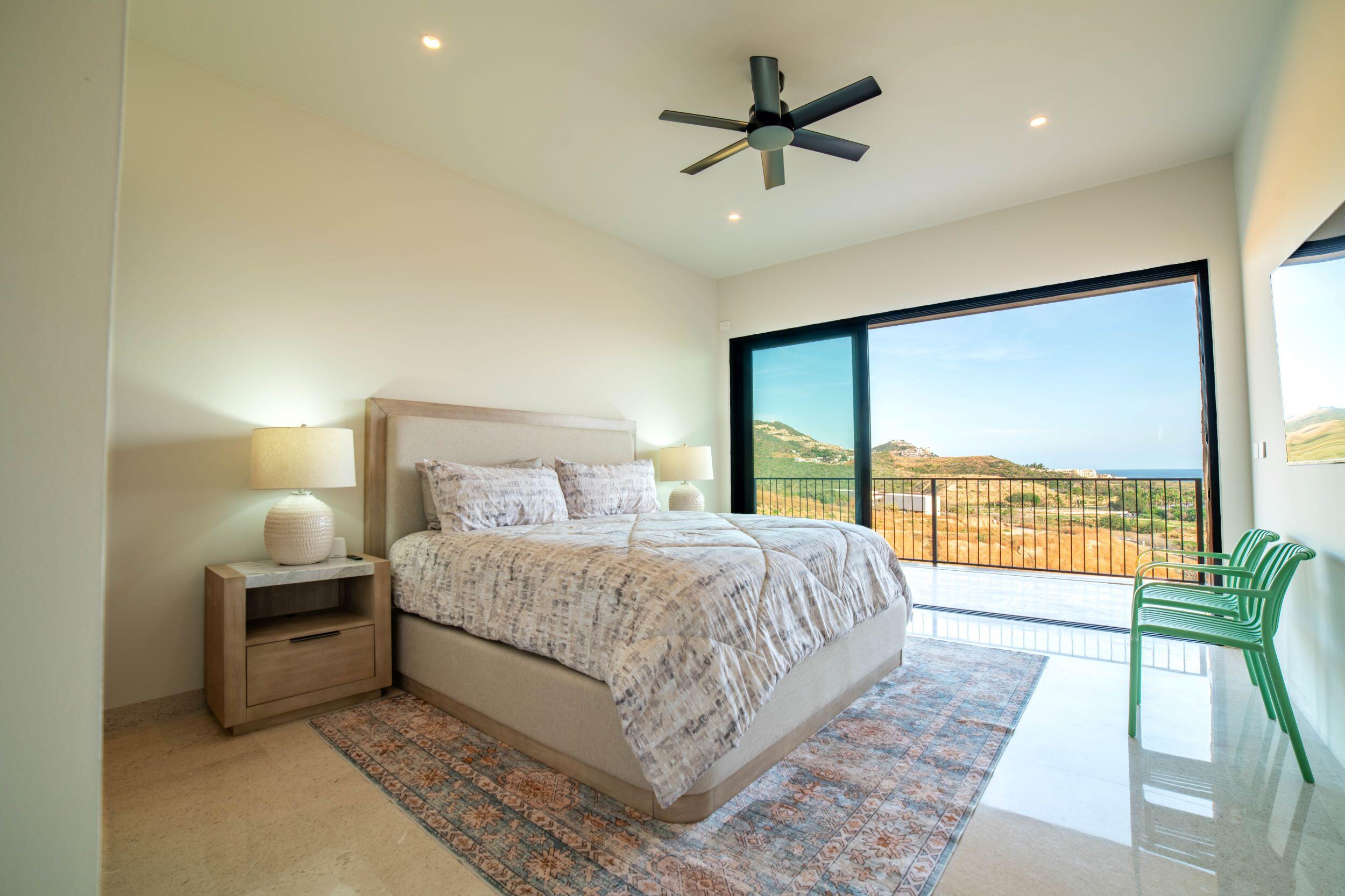 Penthouse Alvar in Quivira Los Cabos, Oceanview Luxury 4 Bdrm Condo