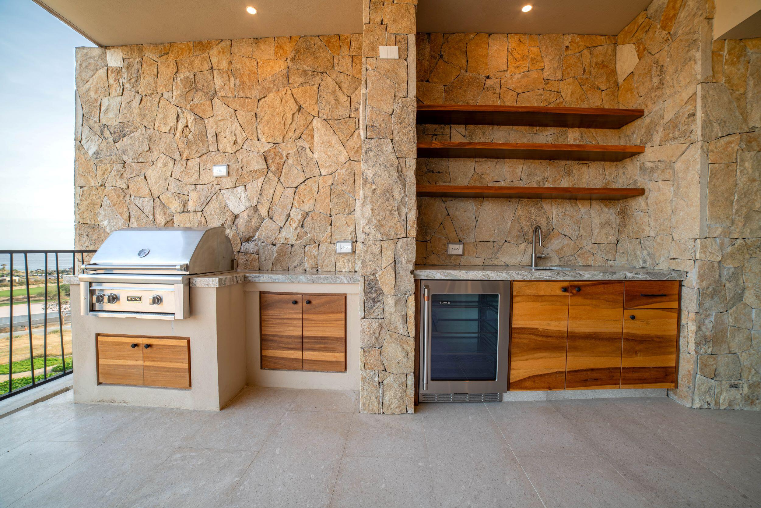 Penthouse Alvar in Quivira Los Cabos, Oceanview Luxury 4 Bdrm Condo