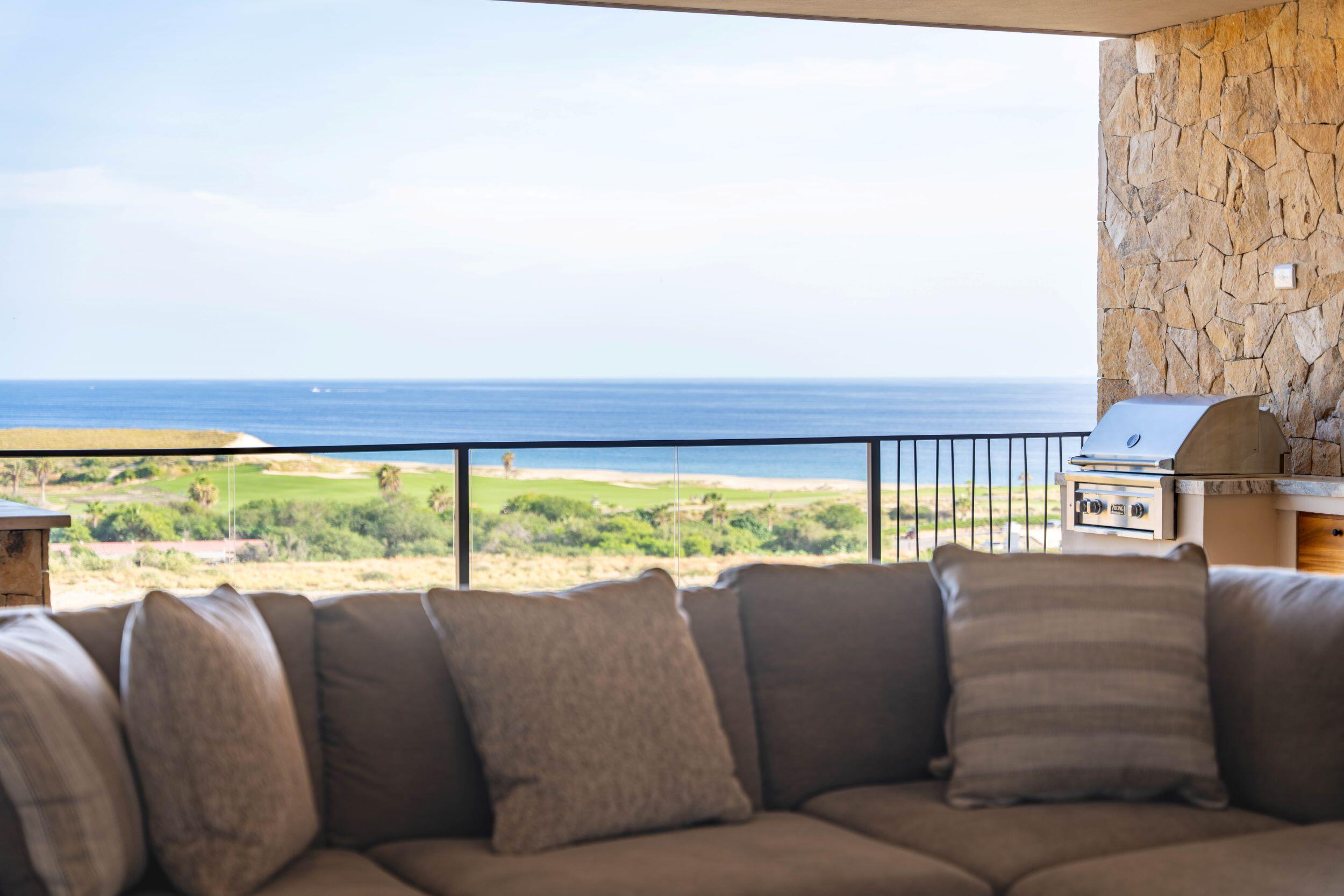 Penthouse Alvar in Quivira Los Cabos, Oceanview Luxury 4 Bdrm Condo