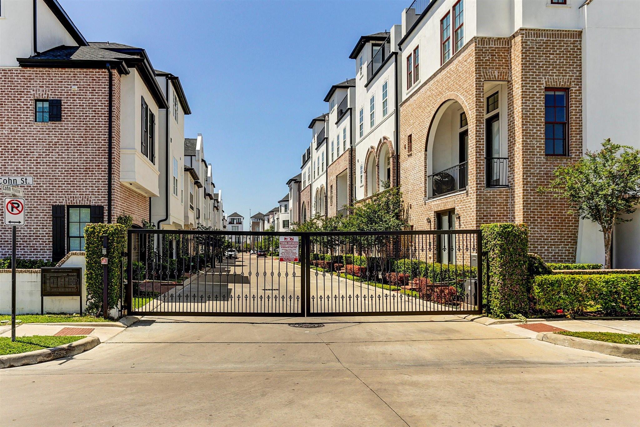 2715 Cohn Garden Lane