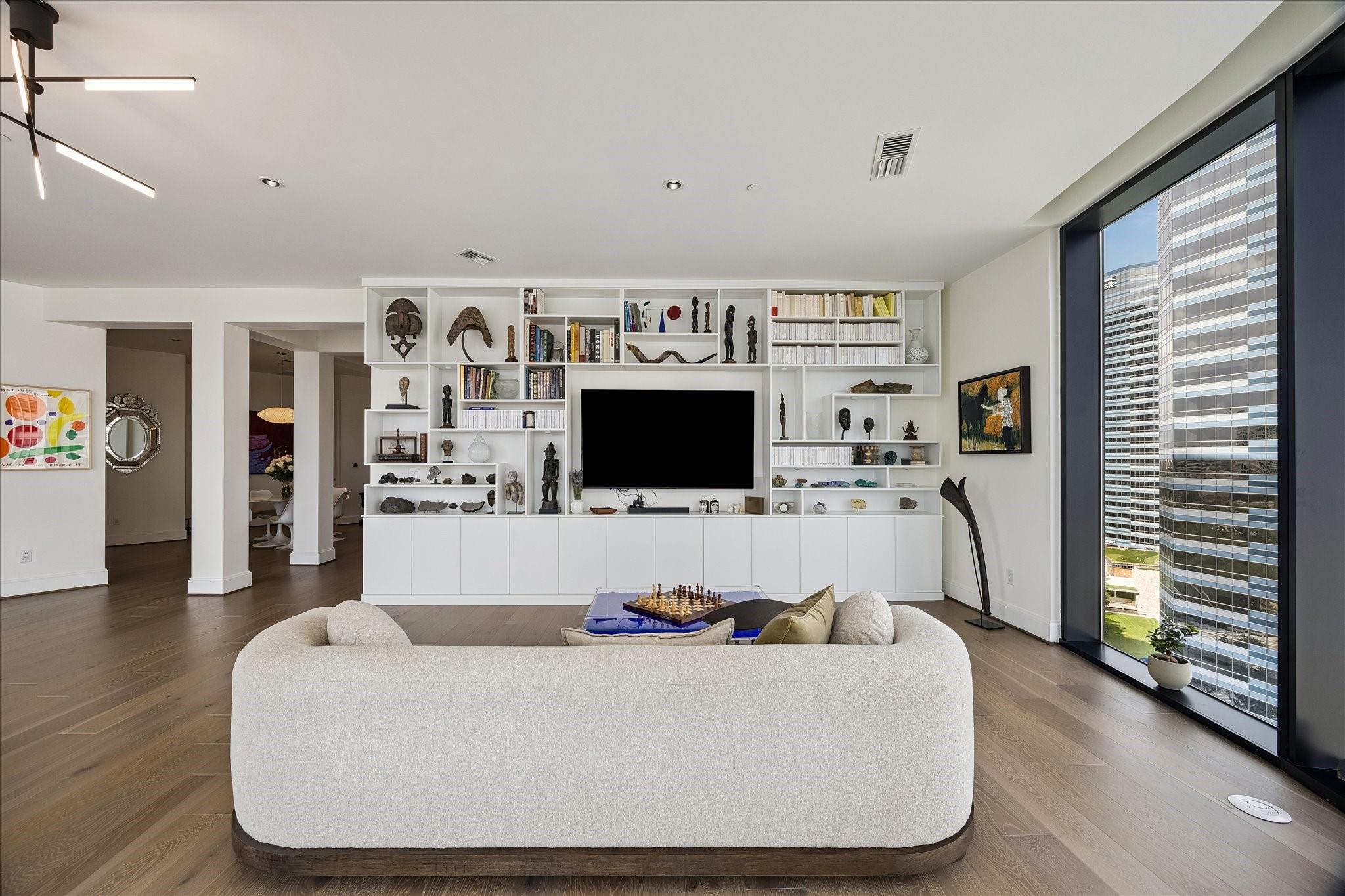 1409 Post Oak Boulevard # 1102