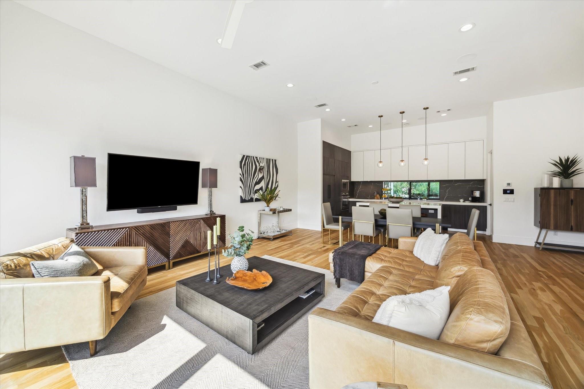 813 Memorial Heights Drive