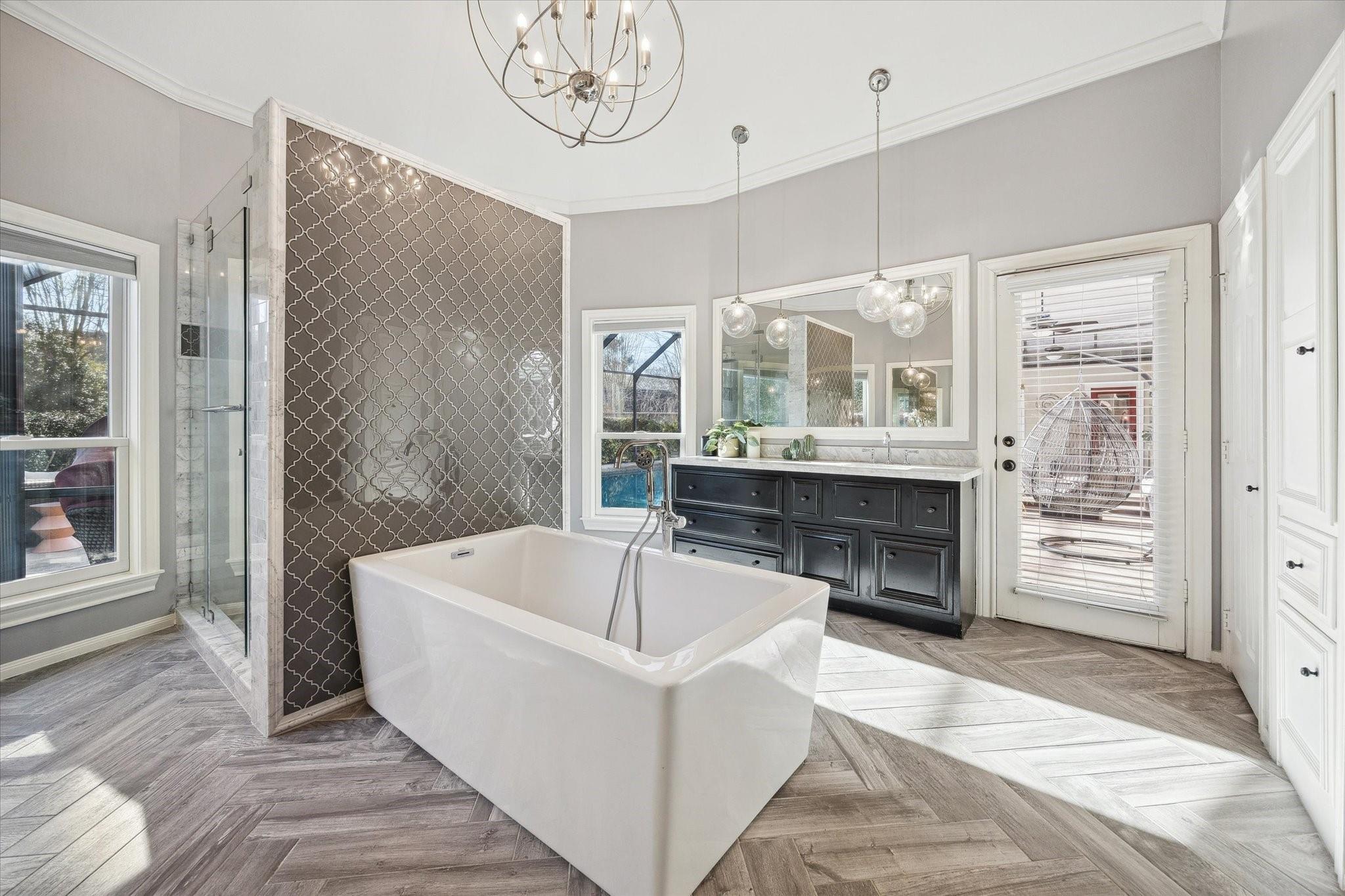 1230 Rose Fair Drive