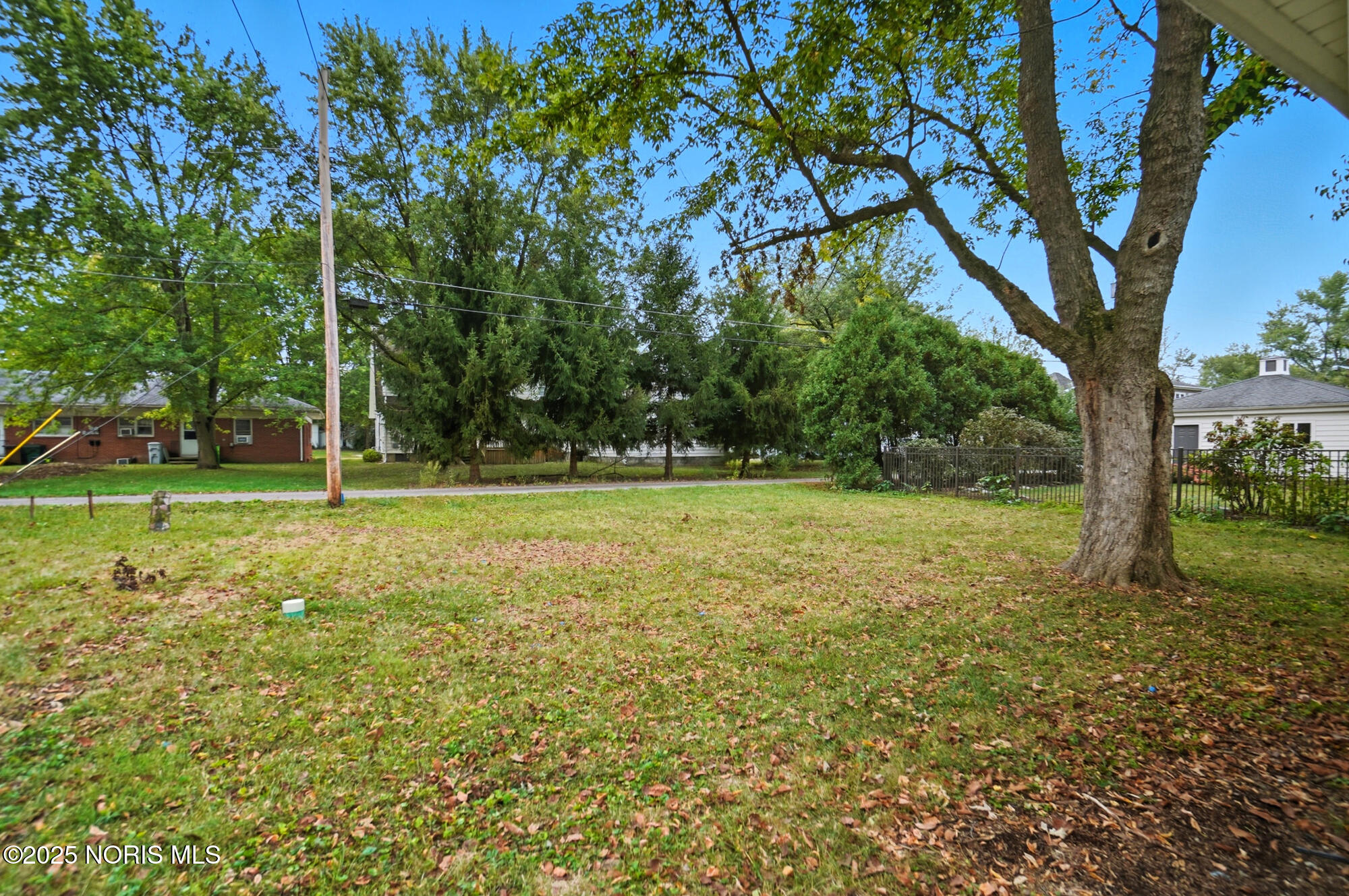 325 Greenlawn Avenue