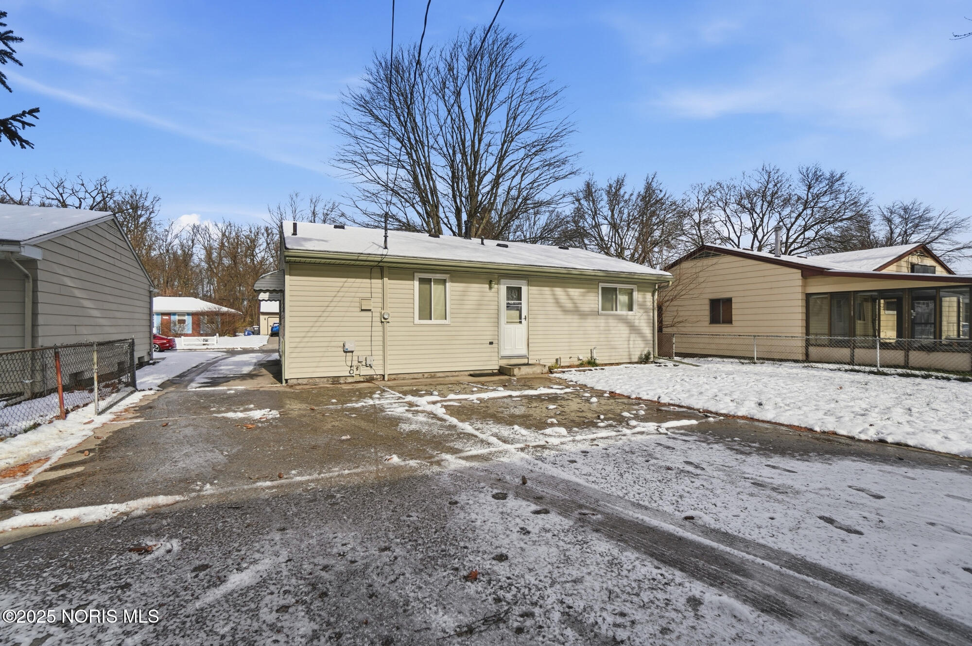 3527 Cedardale Court