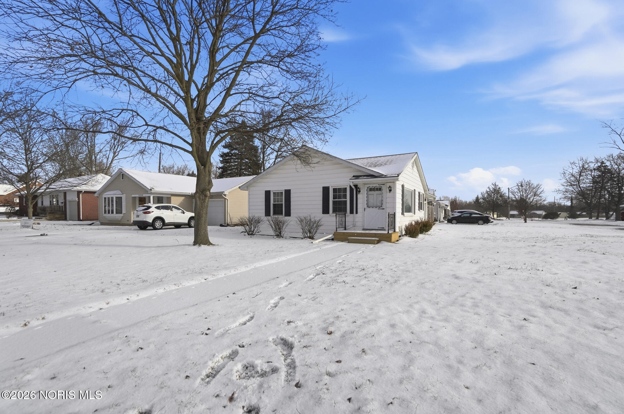 594 Douglas Drive