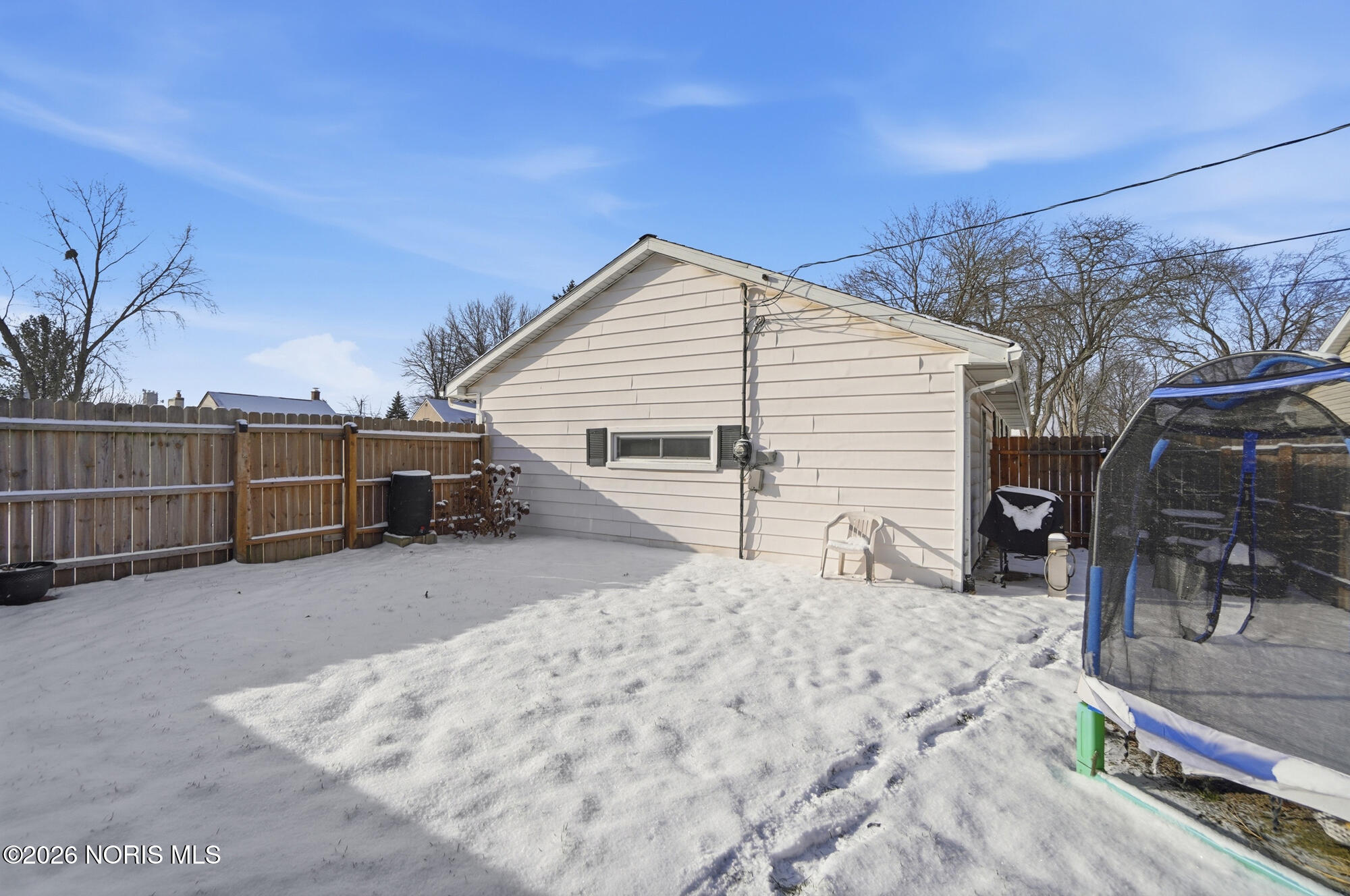 594 Douglas Drive