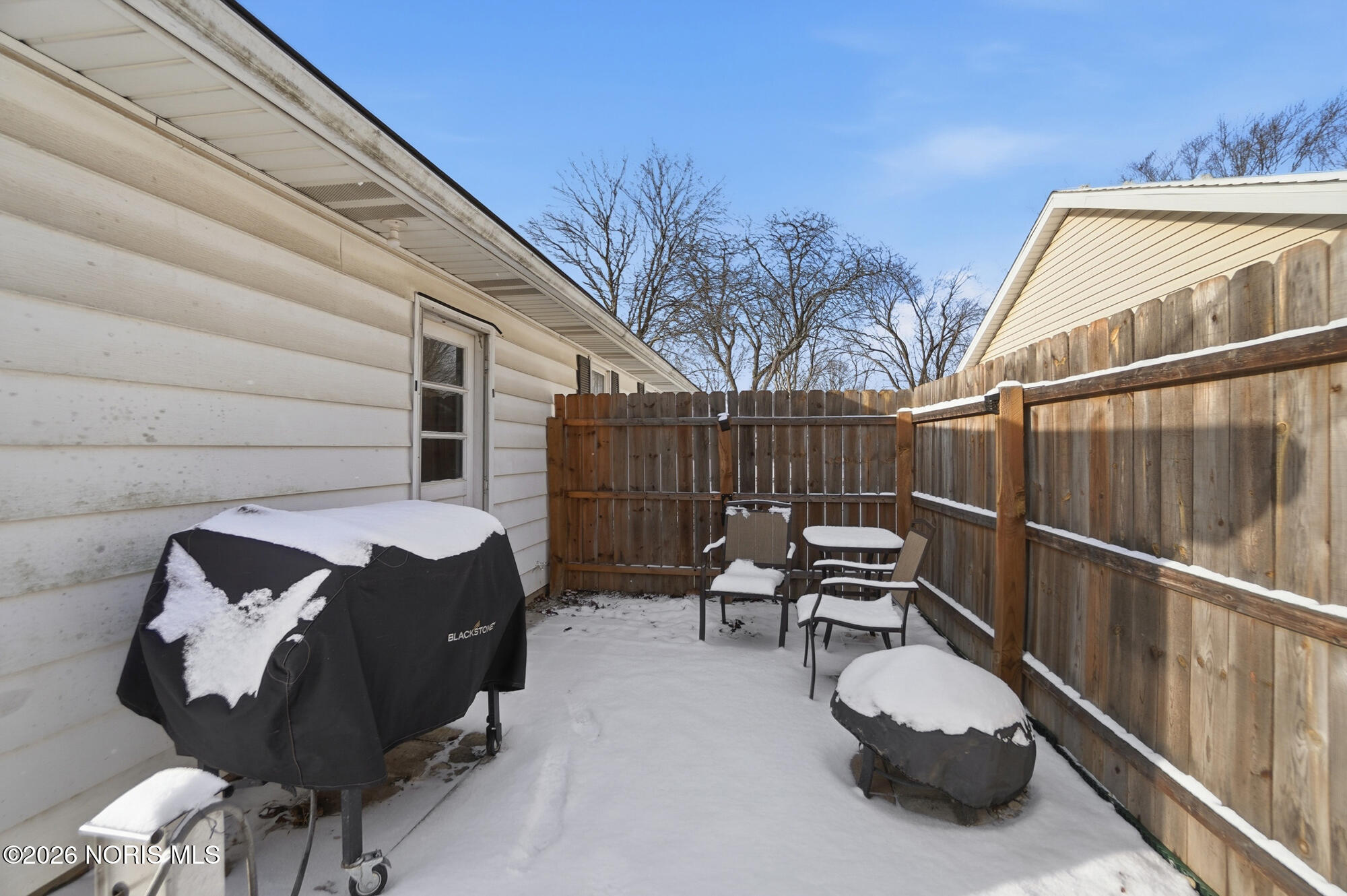 594 Douglas Drive