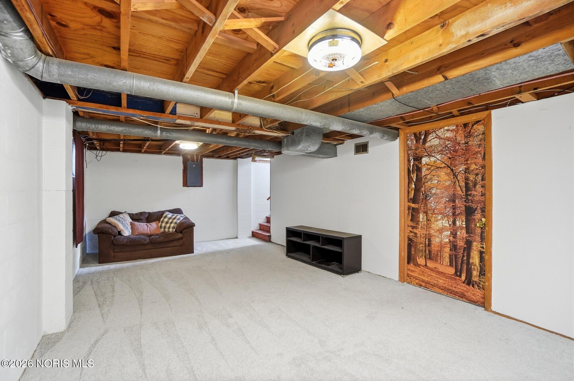 594 Douglas Drive