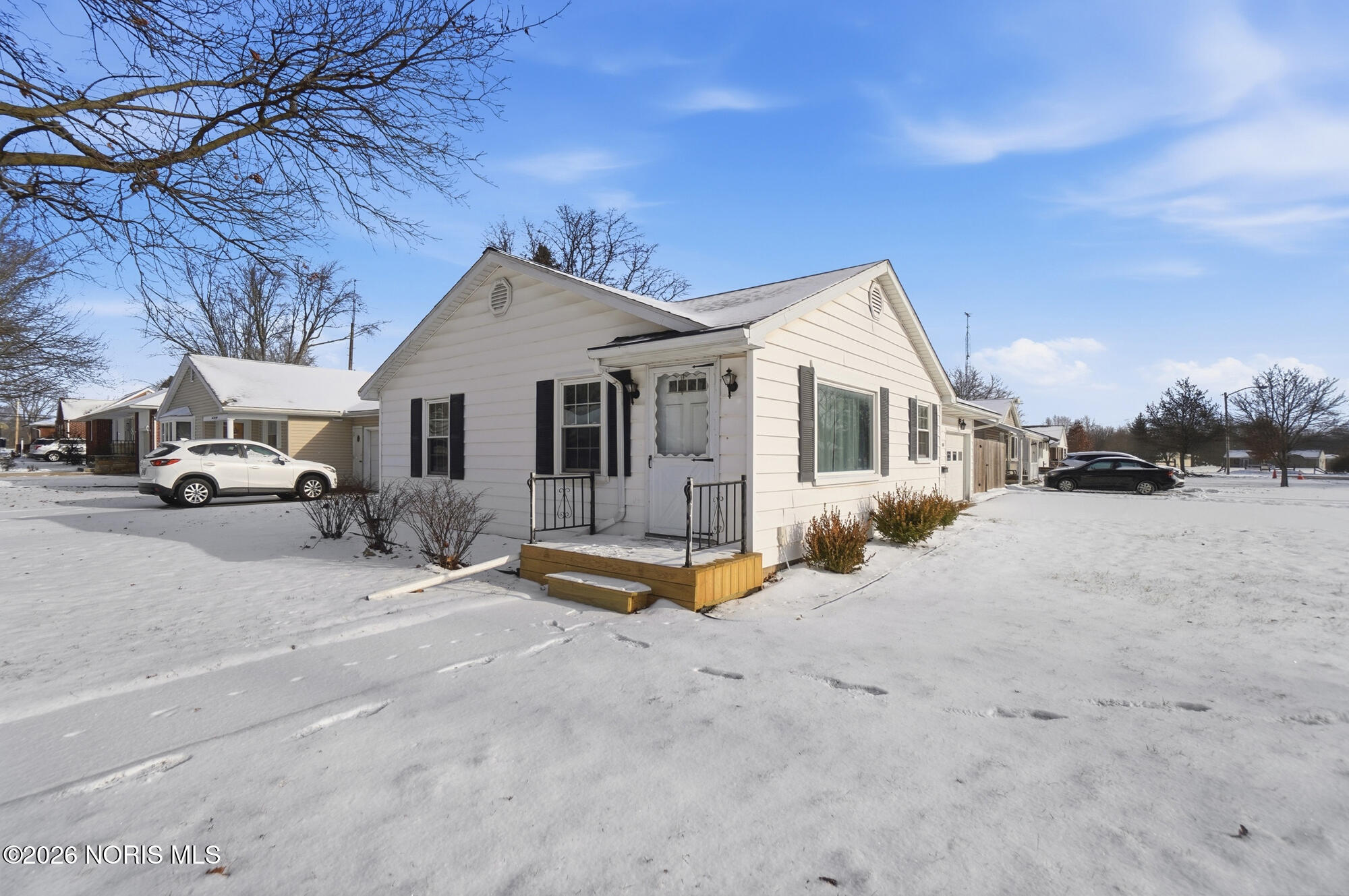 594 Douglas Drive