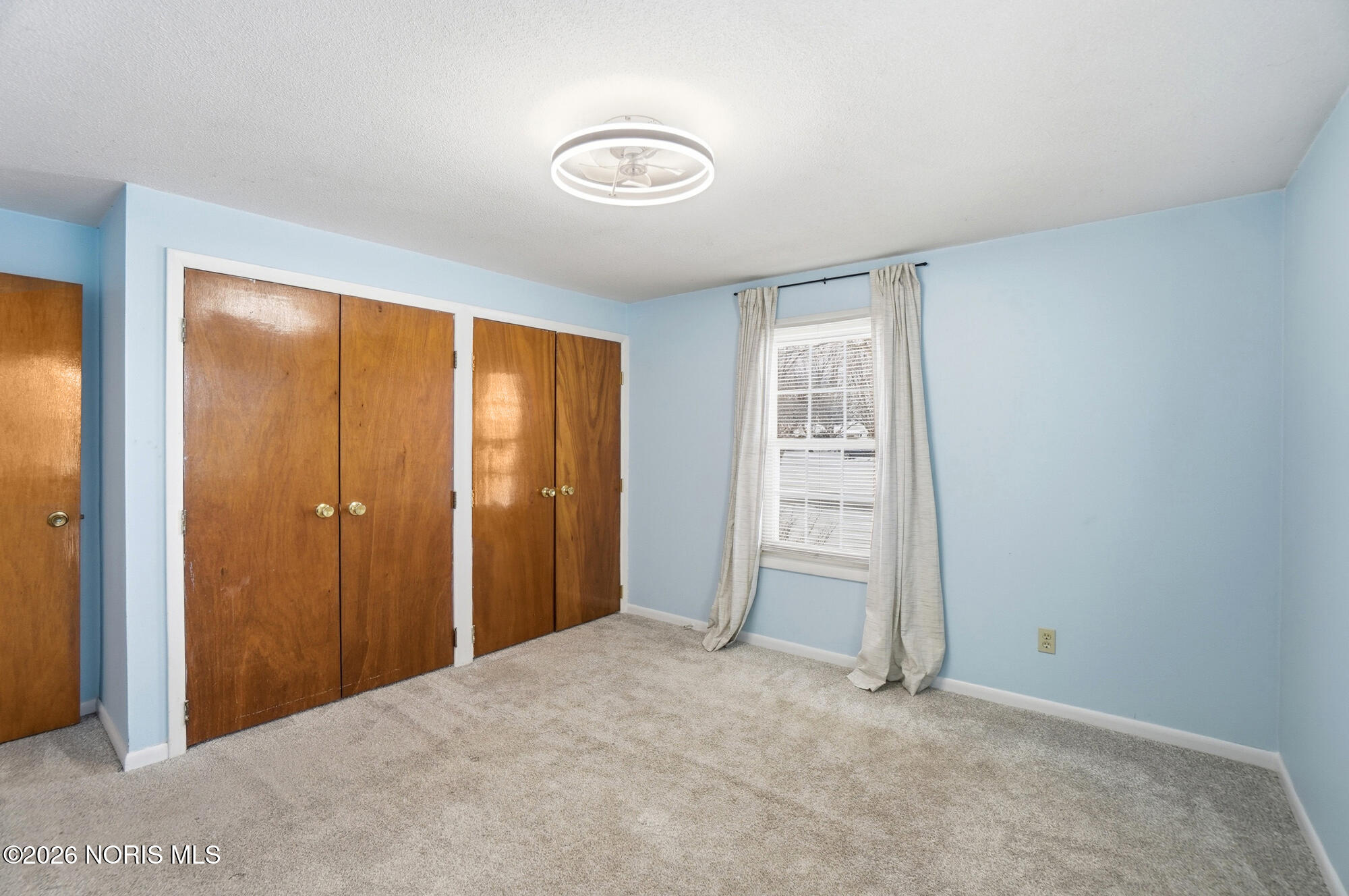 594 Douglas Drive