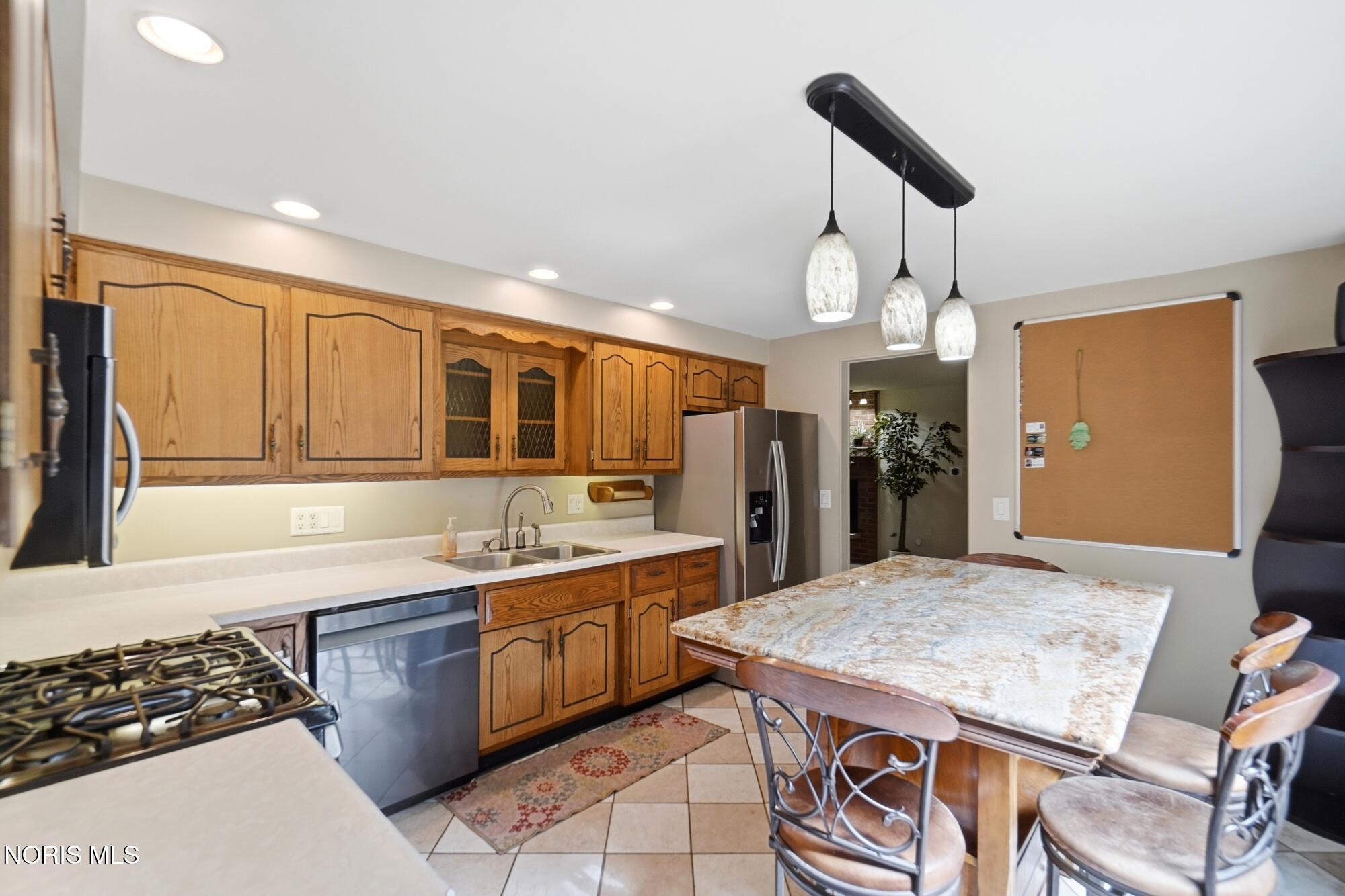 206 Glen Arbor Drive