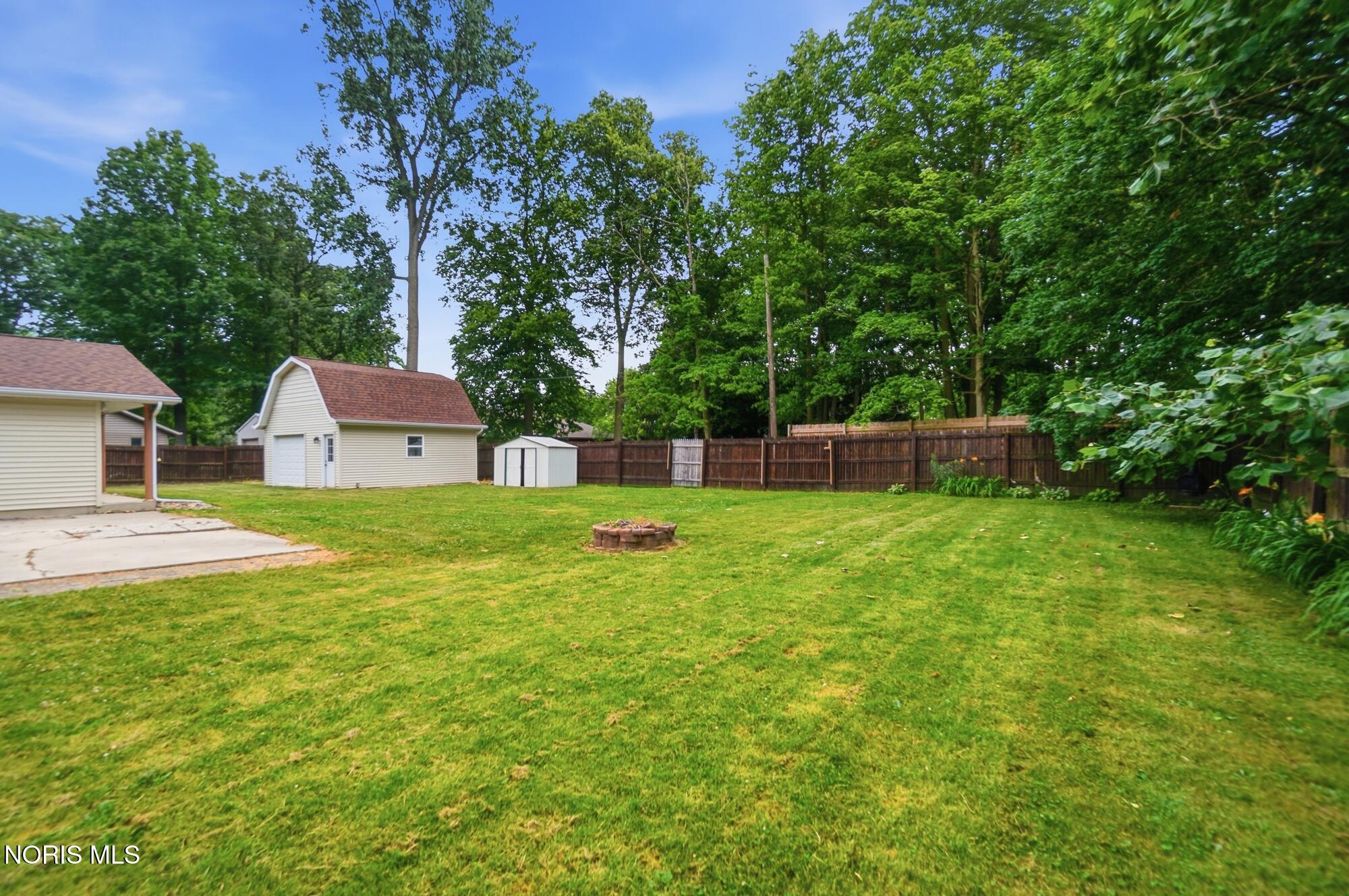 206 Glen Arbor Drive