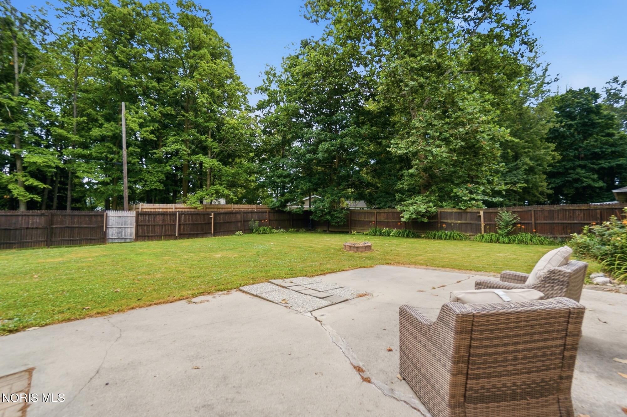 206 Glen Arbor Drive