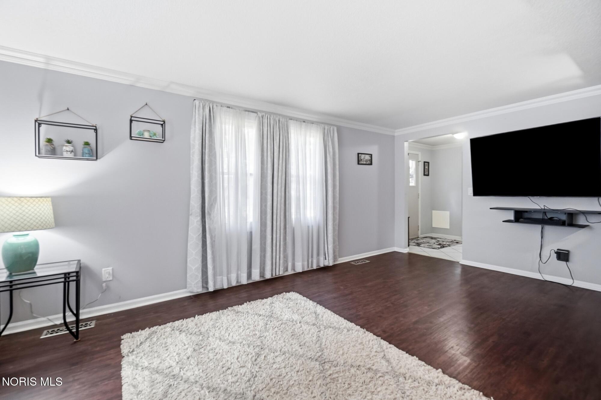 206 Glen Arbor Drive