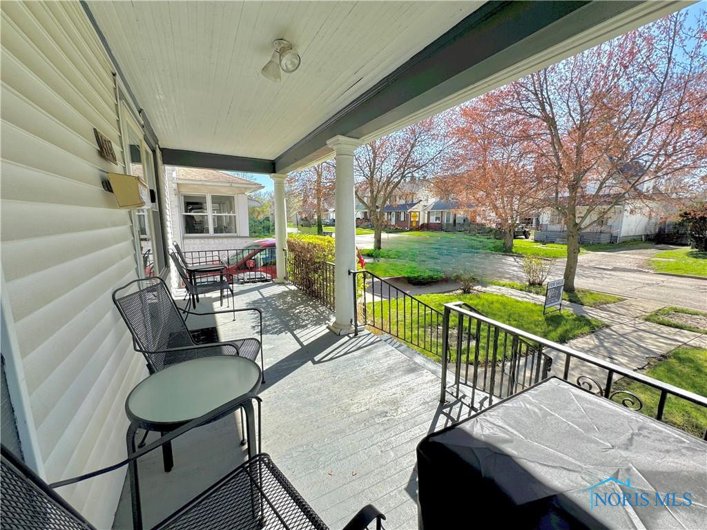 4140 Burnham Avenue
