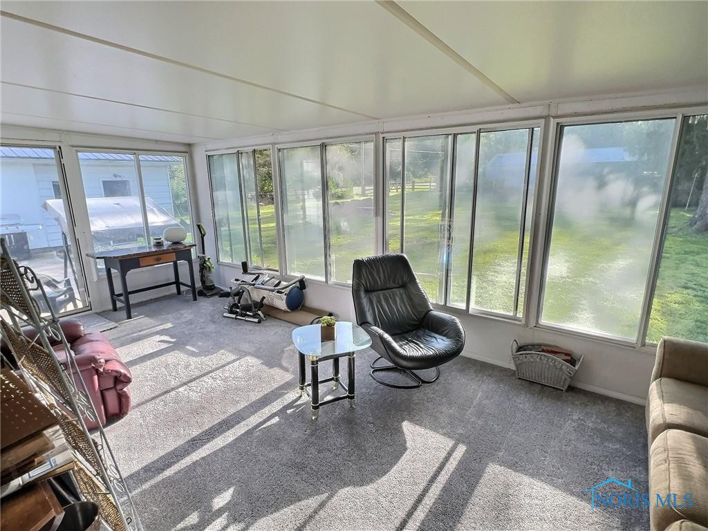 4017 Forest Lane