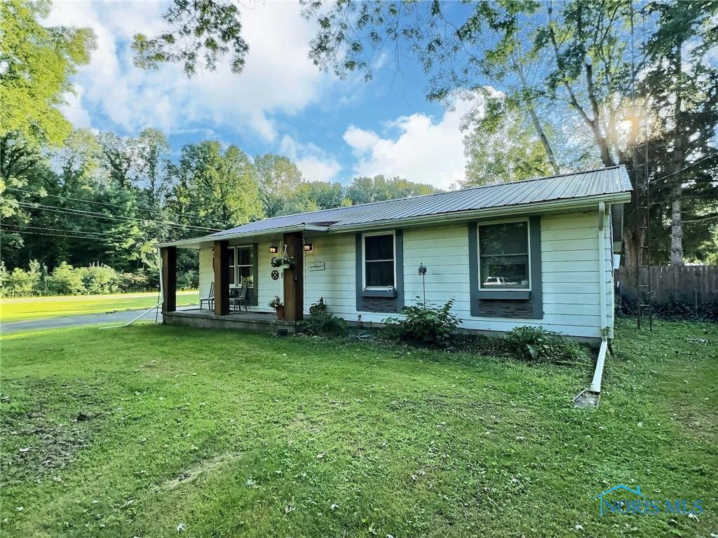 4017 Forest Lane
