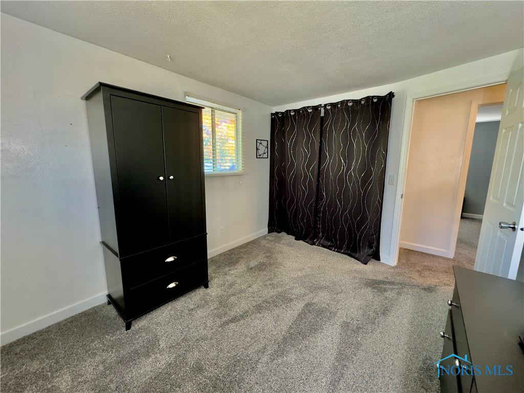 6955 Kinsman Drive