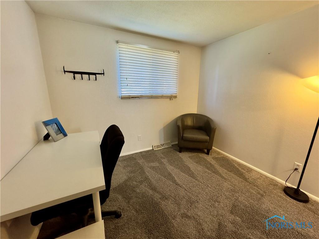 6955 Kinsman Drive