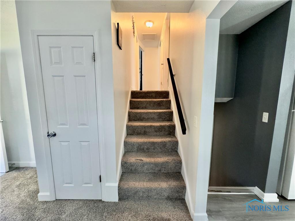 6955 Kinsman Drive