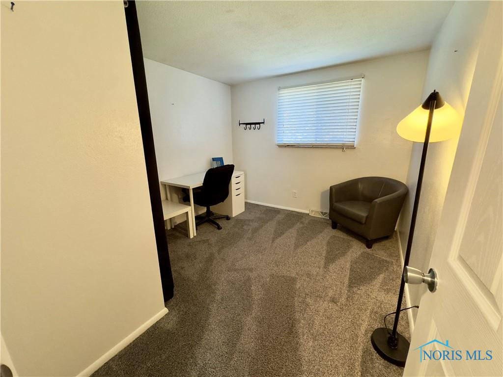 6955 Kinsman Drive
