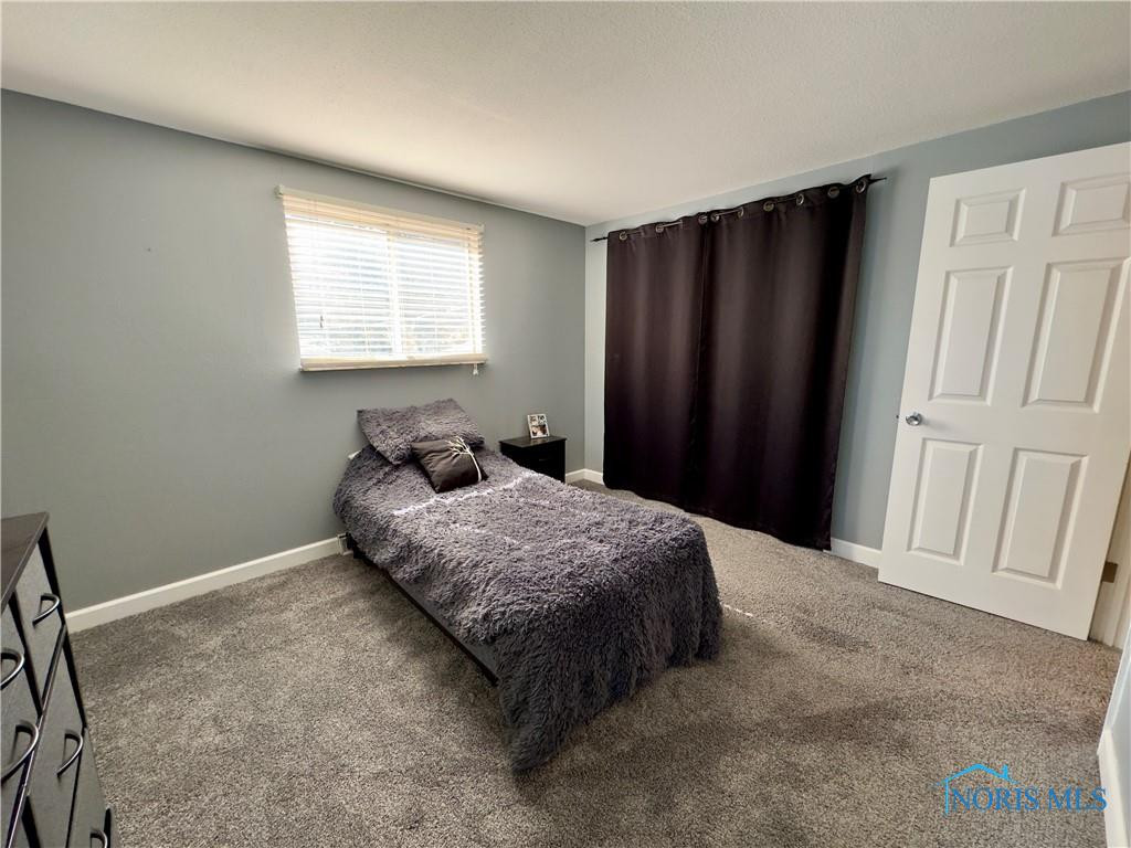 6955 Kinsman Drive