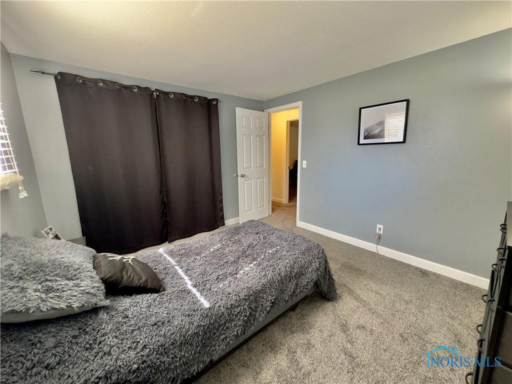 6955 Kinsman Drive