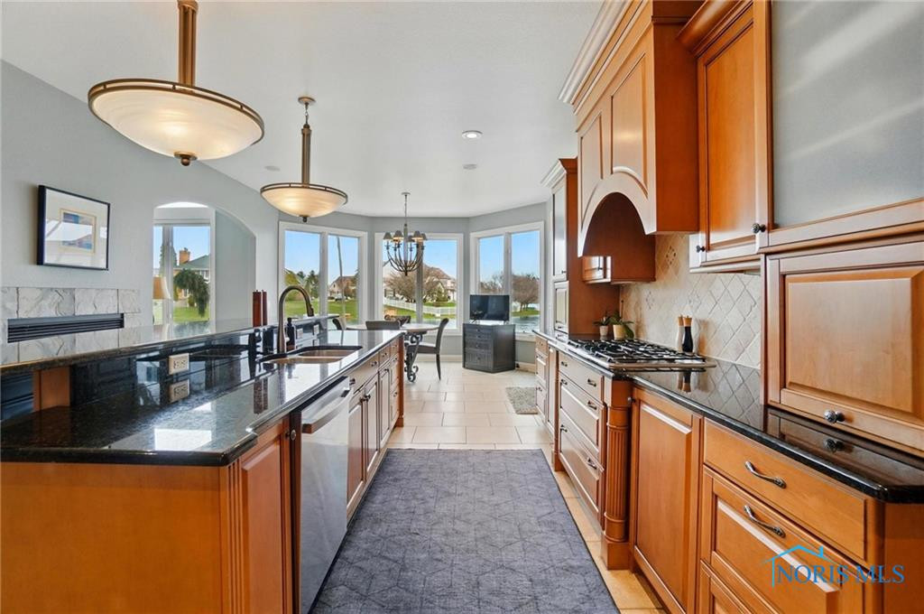 5616 Golden Pond Lane