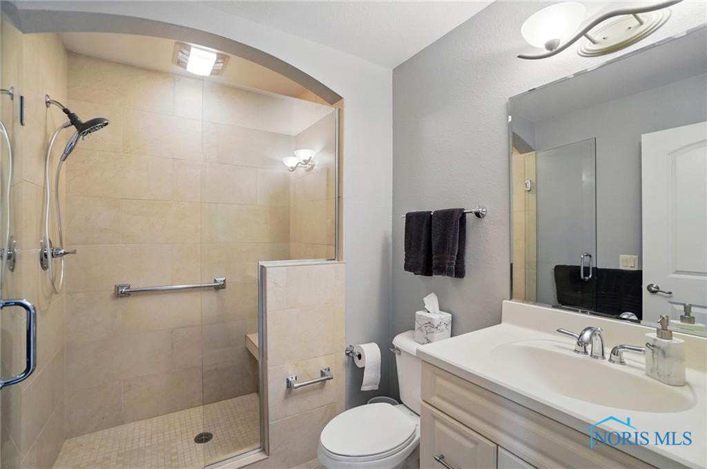 5616 Golden Pond Lane