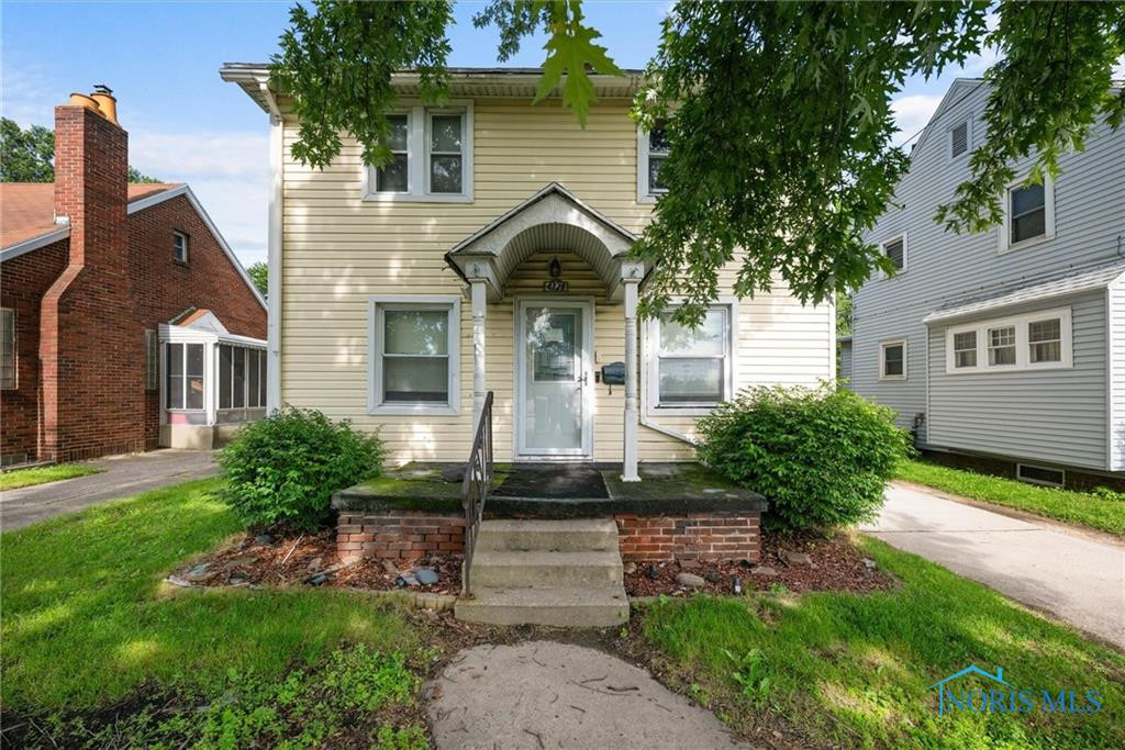 4128 Douglas Road