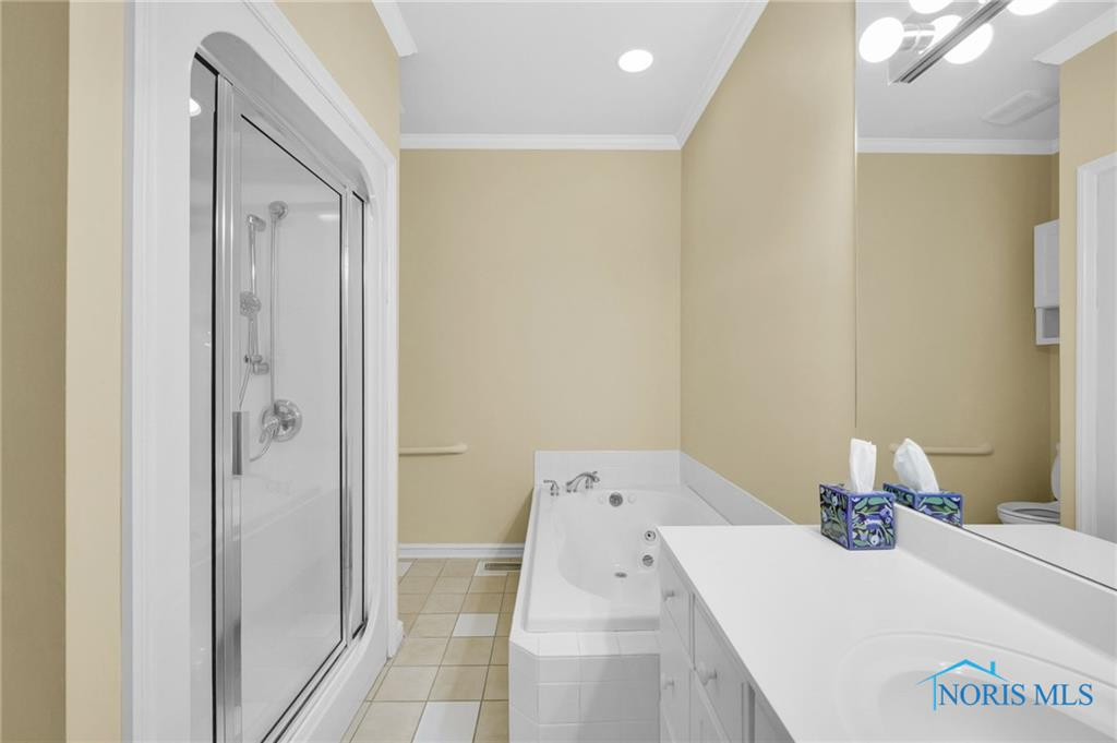 36 Woodforest Parkway