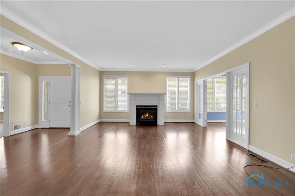 36 Woodforest Parkway