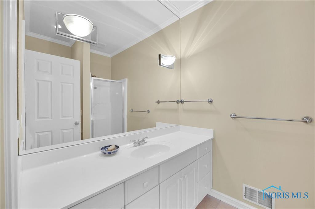 36 Woodforest Parkway