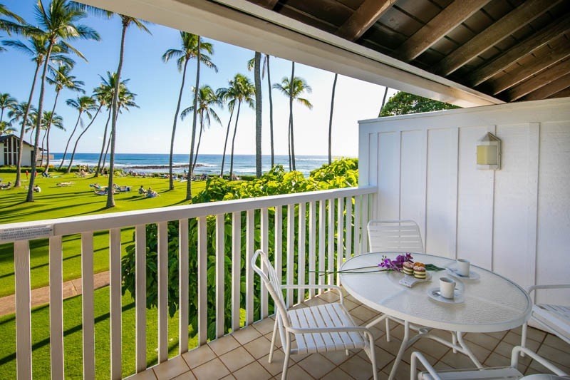 2253 POIPU RD