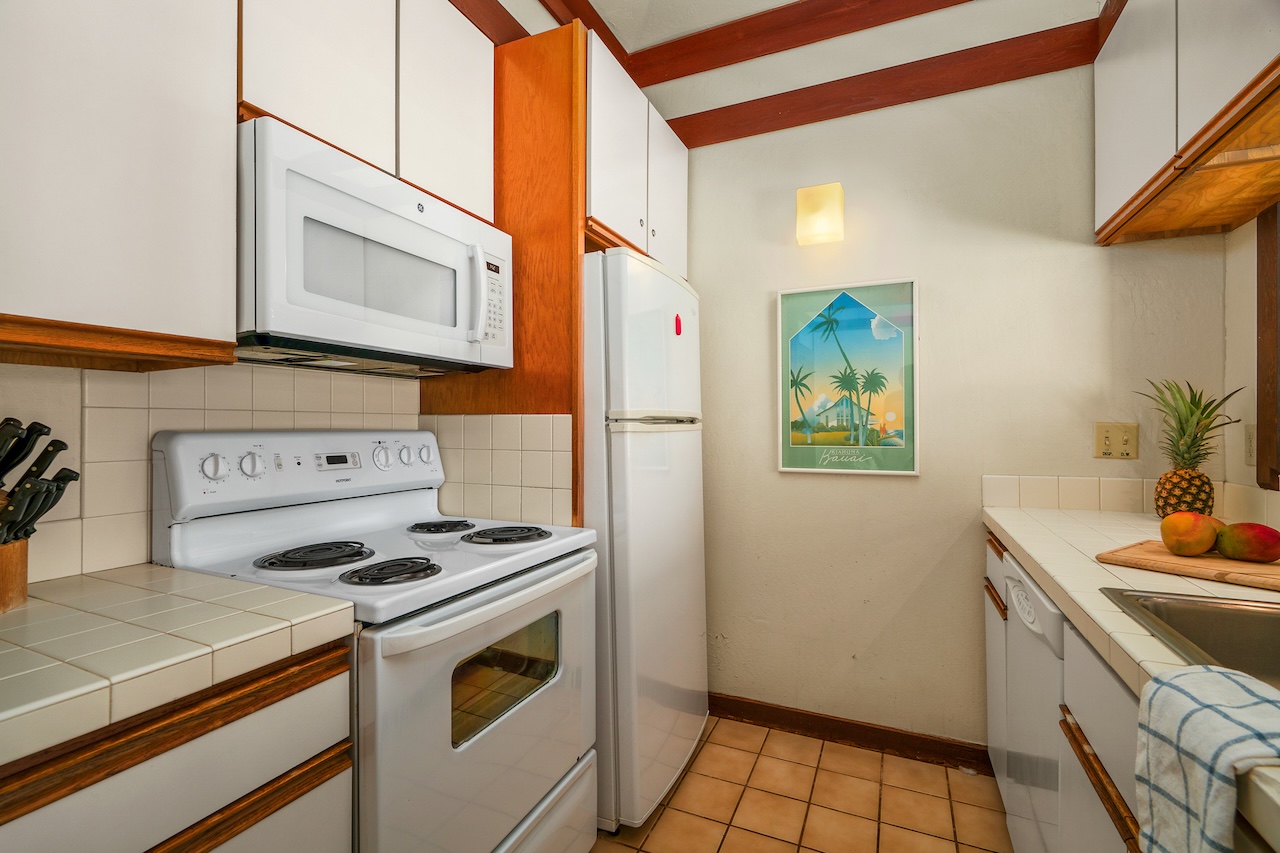 2253 POIPU RD 62