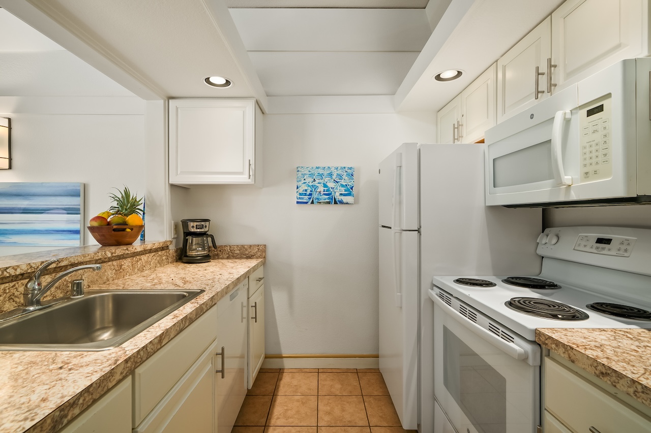 2253 POIPU RD 440
