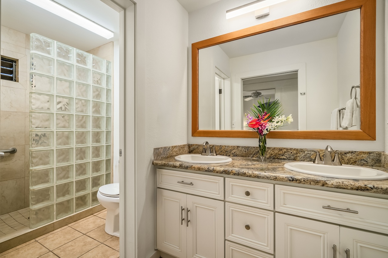2253 POIPU RD 440