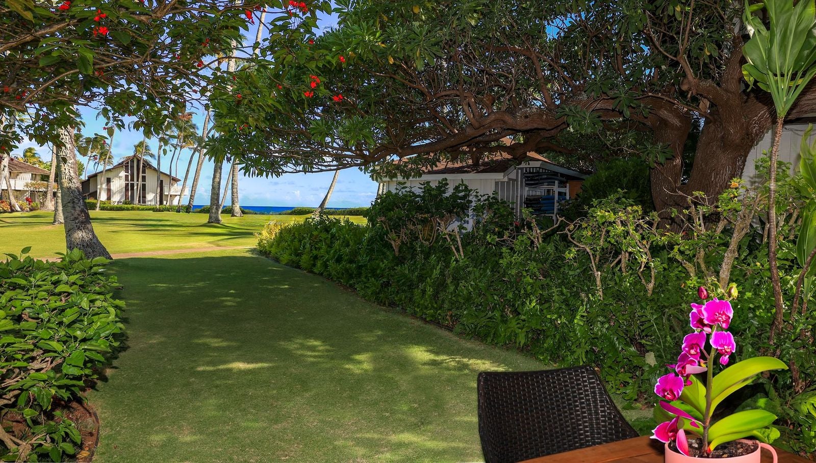 2253 POIPU RD 183