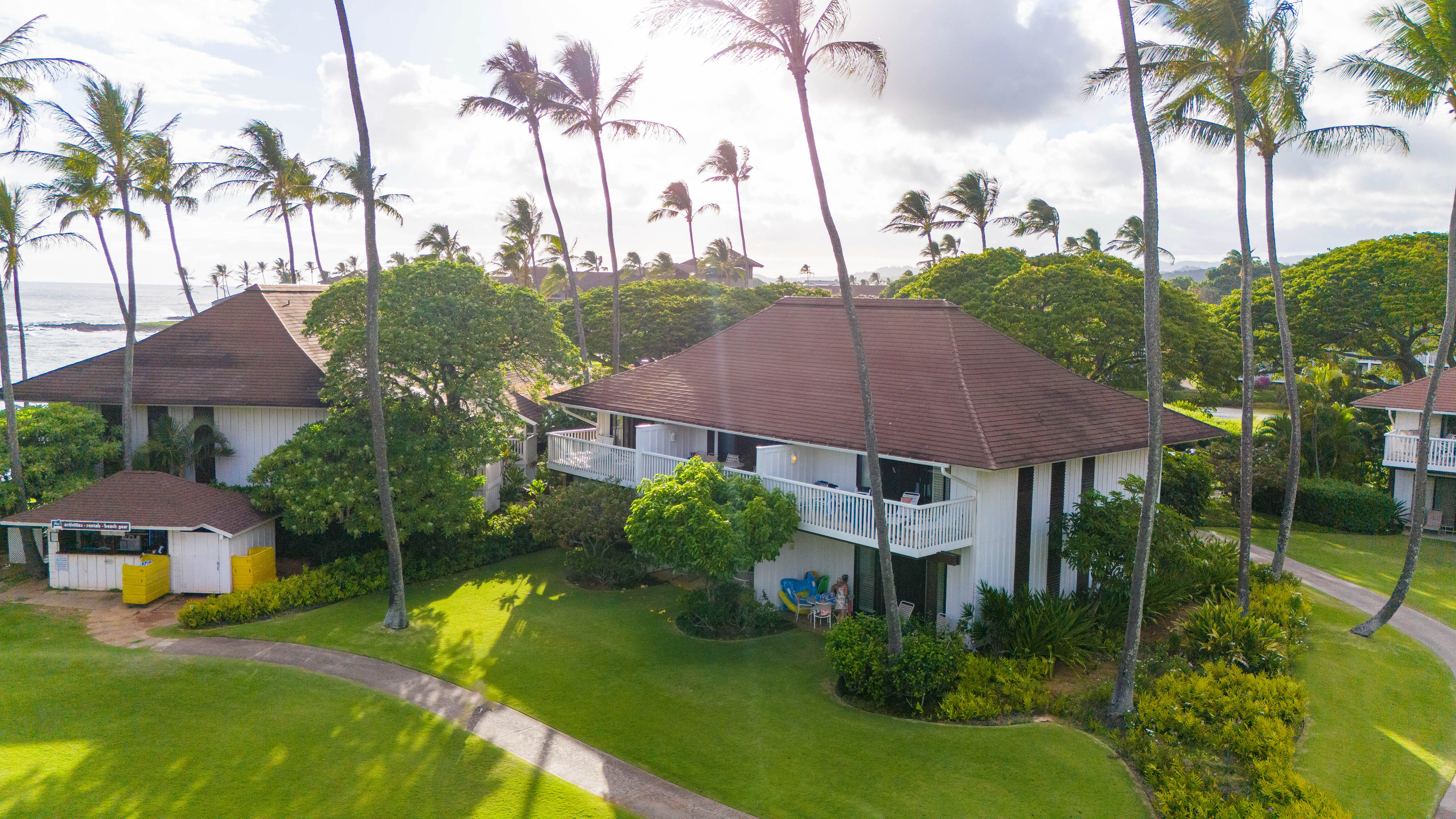 2253 POIPU RD 183