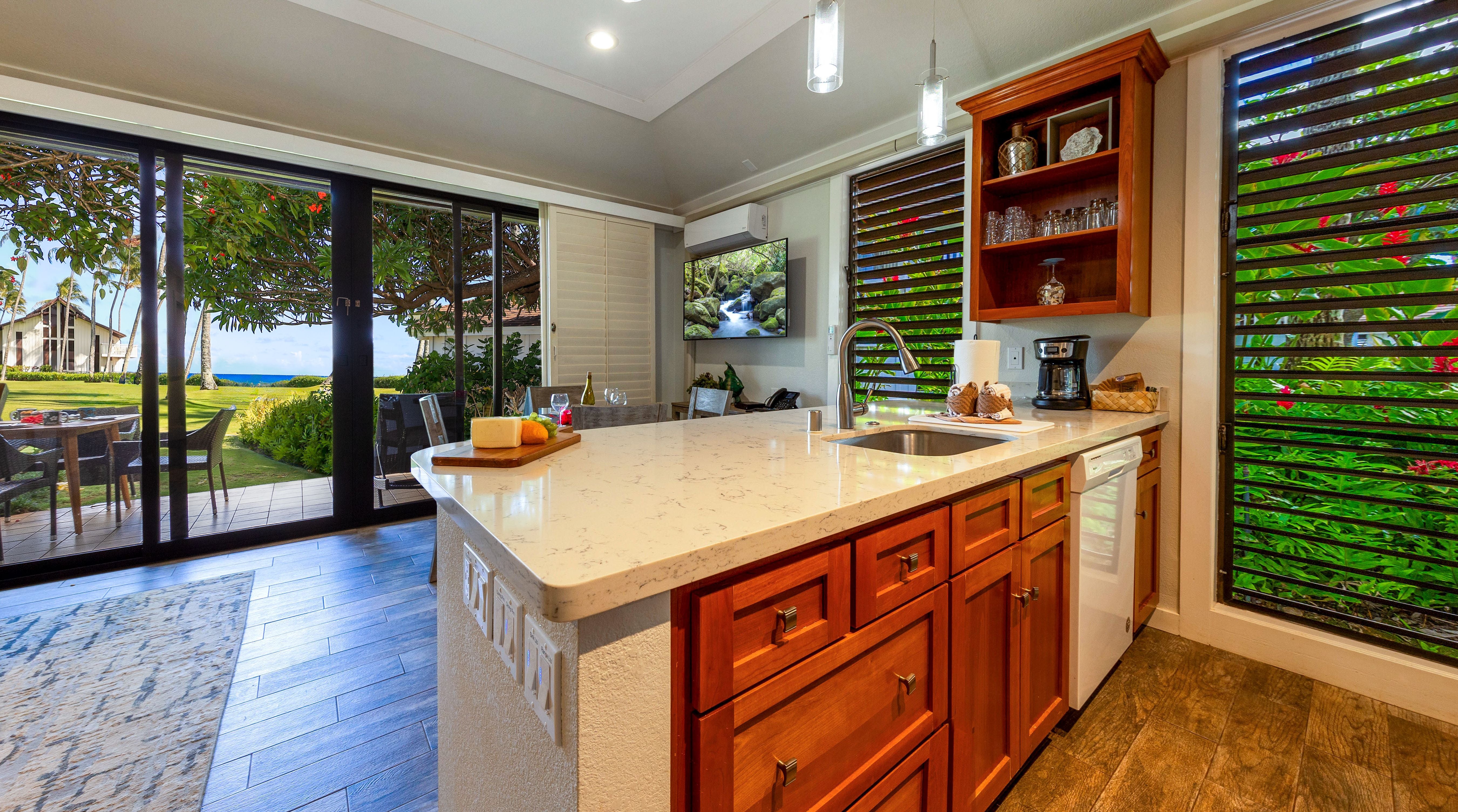 2253 POIPU RD 183