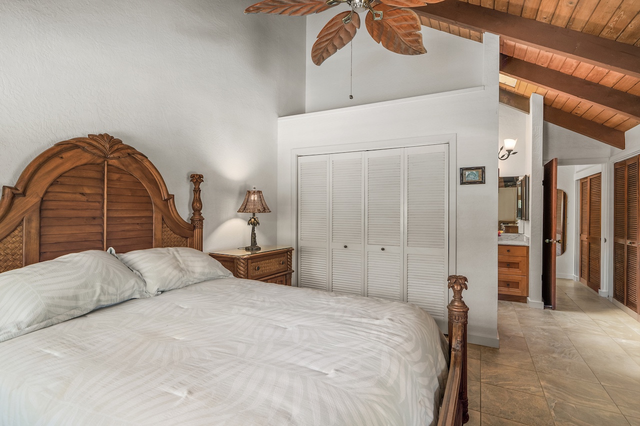 2330 HOOHU RD 5