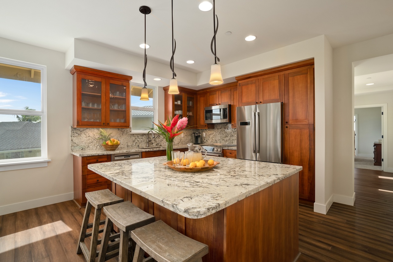 2611 KIAHUNA PLANTATION DR 4J