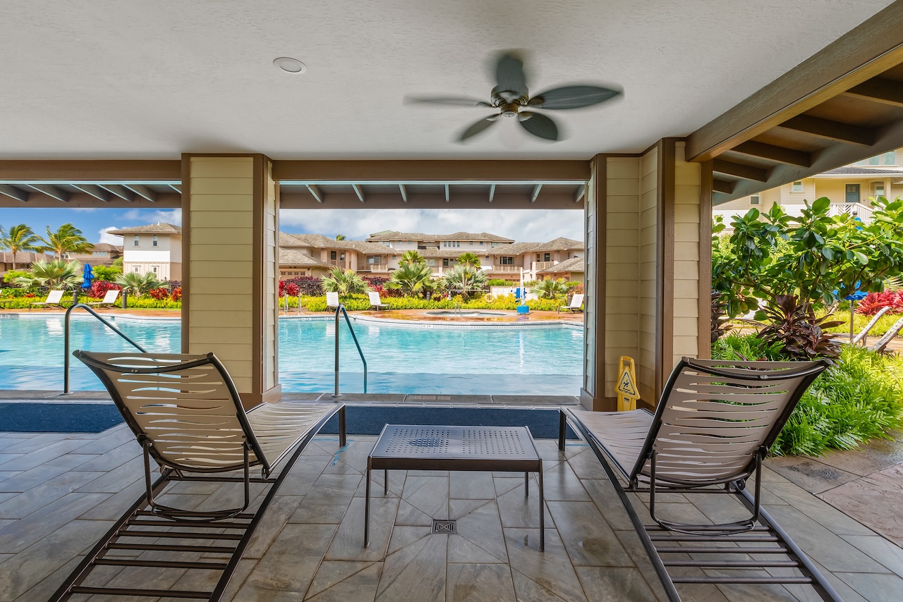 2611 KIAHUNA PLANTATION DR 4J