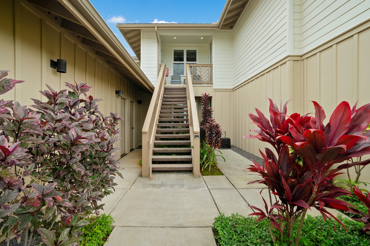 2611 KIAHUNA PLANTATION DR 4J